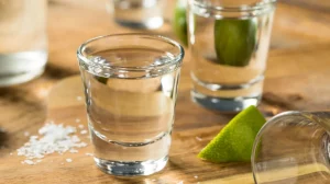 Difference between tequila and mezcal
